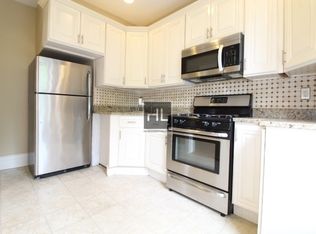352 57th St #3L, Brooklyn, NY 11220