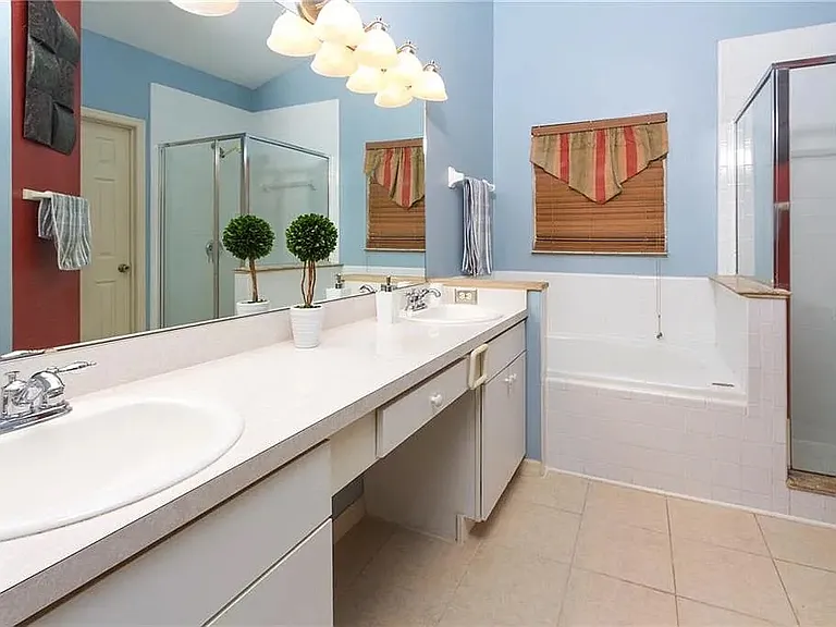 3114 Bellingham Dr — Photo 8
