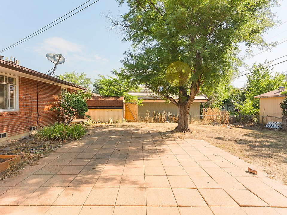 210 S 38th St Backyard