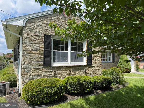 175 Orchard Cir, Greencastle, PA 17225