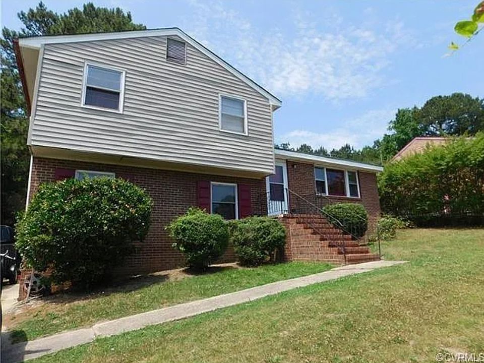 1st image of 1630 W Clara Dr