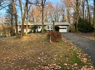 22 Yeager Rd, Mountain Top, PA 18707