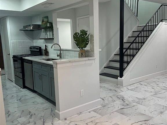 5th image of 6355 S Briar Bayou Dr Unit 6355