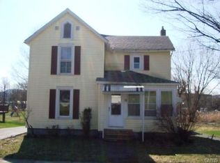 34 Walnut St, Richfield Springs, NY 13439