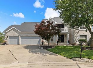 15 11th Fairway Ct, Belleville, IL 62220
