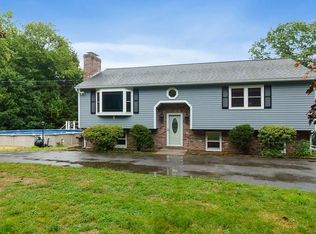 35 Ridgewood Ln, Templeton, MA 01468