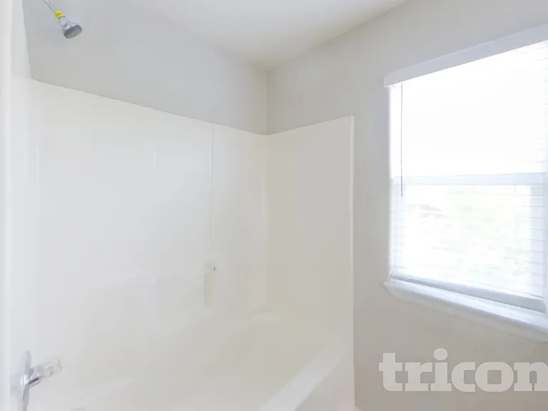 4117 W 30th Street Pl — Photo 8