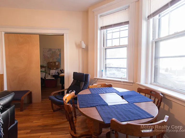 22 Orkney Rd #1 — Photo 4