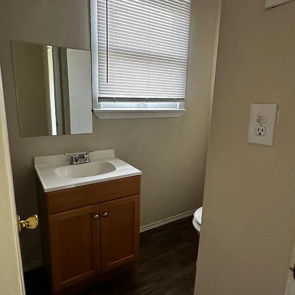 802C S Texas Blvd — Photo 8