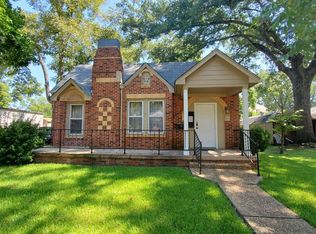410 N Polk St, Jefferson, TX 75657