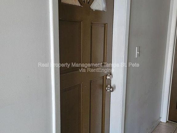 3rd image of 3005 Sanchez St APT 3