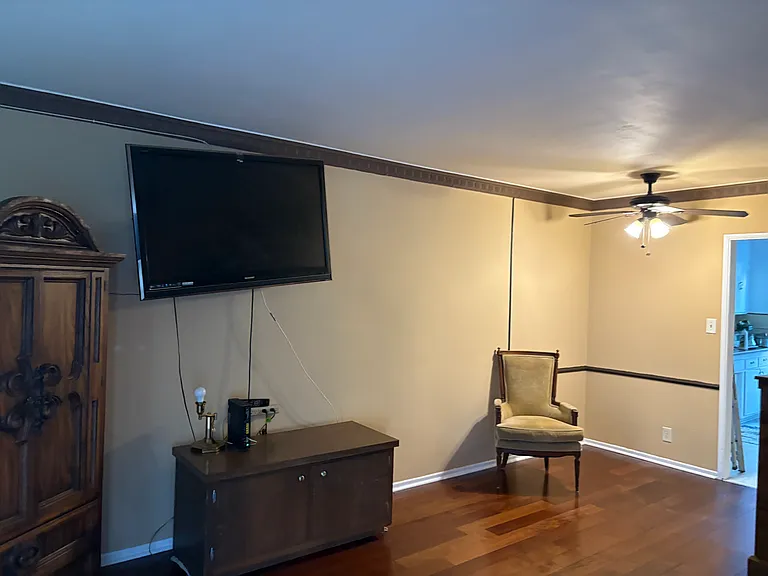 1153 Lillian Way #2 — Photo 10