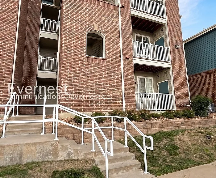 19303 E College Dr #208 — Photo 1