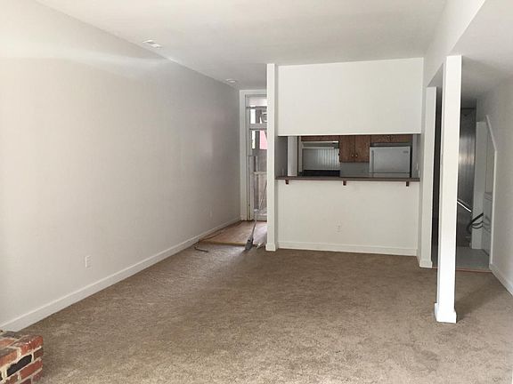 3rd image of 8 S Harrison St #1