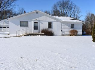 8570 N McMaken Rd, Covington, OH 45318