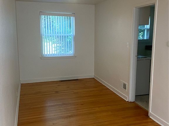 3rd image of 1324 Tamara Ct