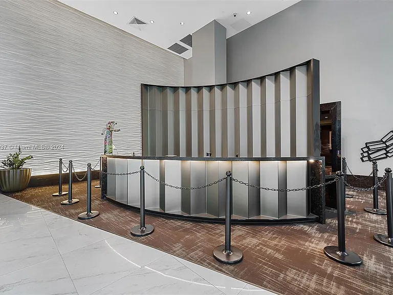 951 Brickell Ave #4211 — Photo 35