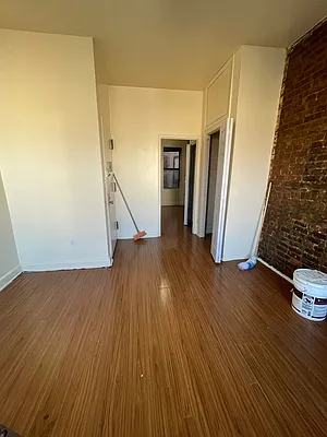 Rented by null | media 5