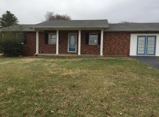 11 Holland Ct, Russell Springs, KY 42642