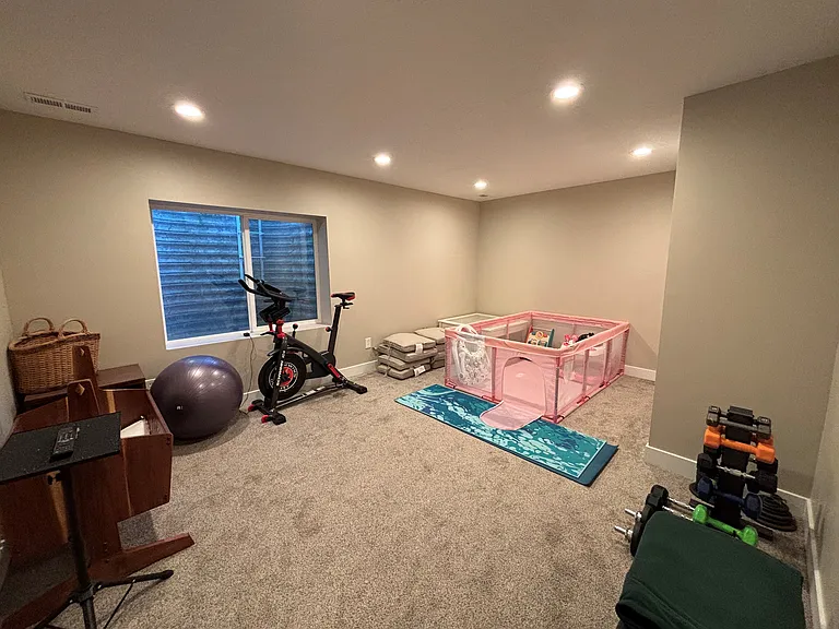 461 E Windy Garden Ln — Photo 15