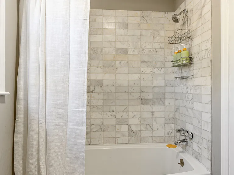 3987 Allenwood Way — Photo 21