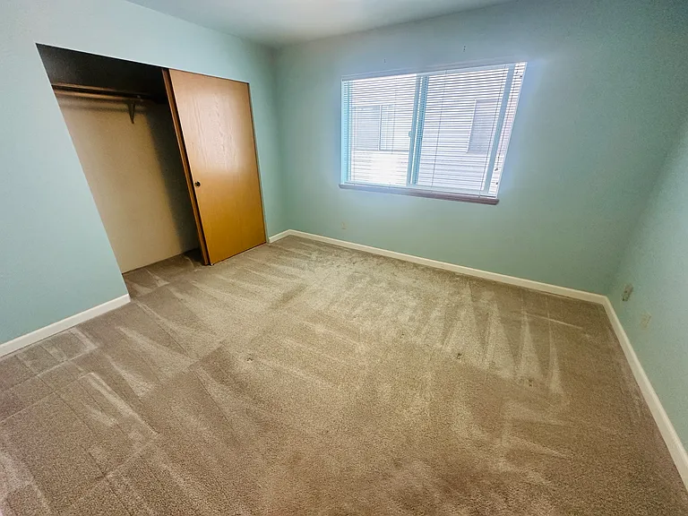 9500 Fremont Ave N #202 — Photo 7