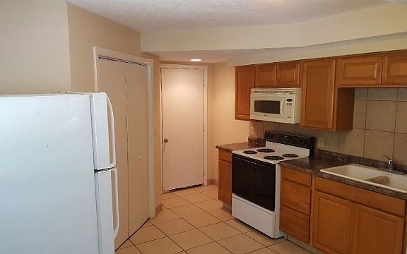 4th image of 3119 Jefferson St