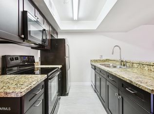 8841 N 8th St Unit 206, Phoenix, AZ 85020