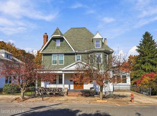 401 W Ave, Mount Carmel, PA 17851