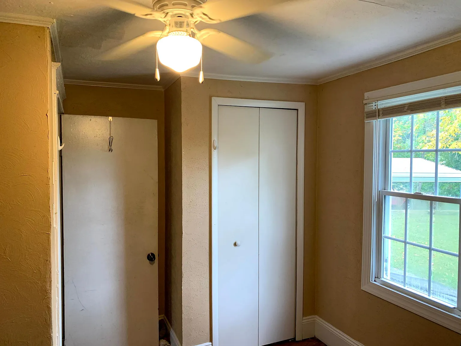 5 bed, 3000 sqft, $500 — Photo 3