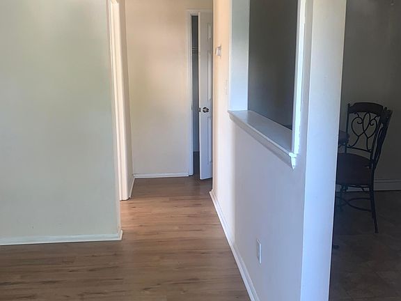 2nd image of 71 Seguine Pl Floor 2