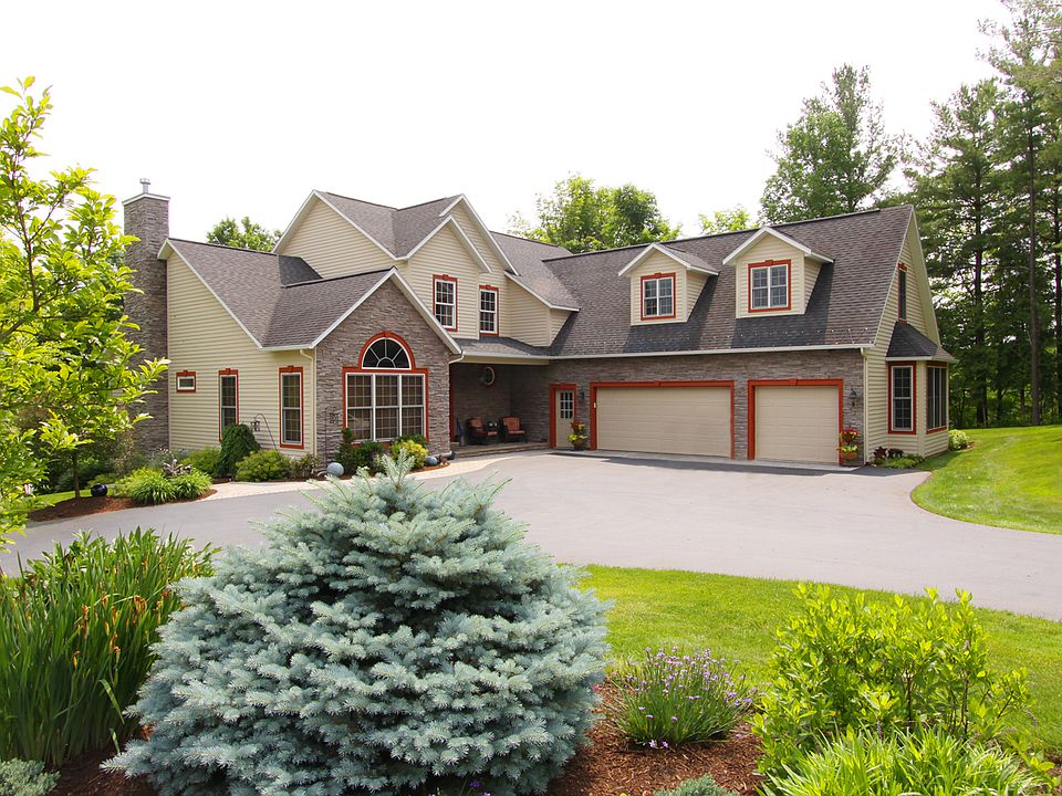 1st image of 7085 Coronation Cir