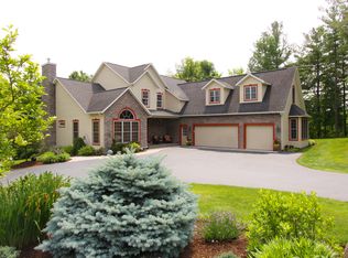 7085 Coronation Cir, Fayetteville, NY 13066