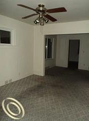 4th image of 63 W Woodward St