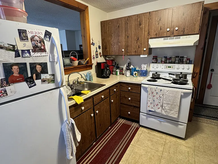 124 Main St #1 — Photo 2