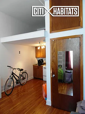 Rented by Citi Habitats | media 10