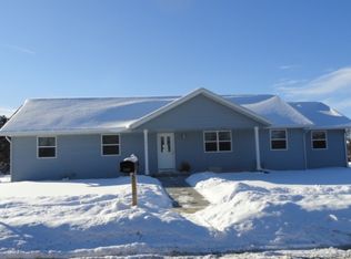 2432 Hamilton St, Portage, WI 53901