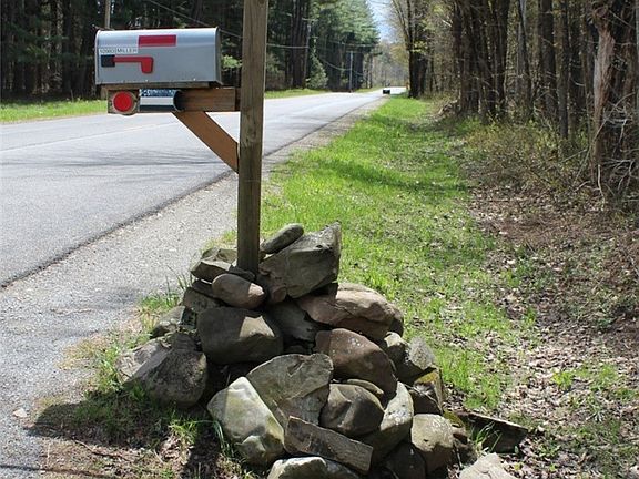 3rd image of 10983 River Rd