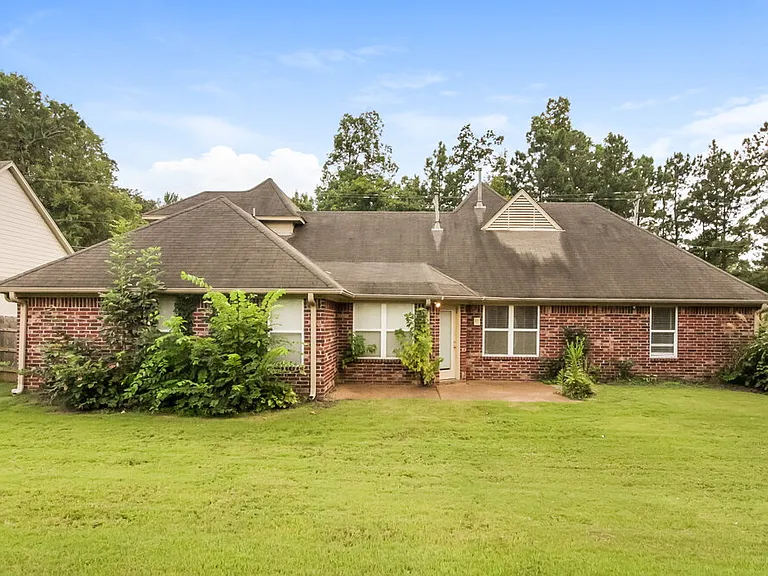 9410 Grove Rd — Photo 18