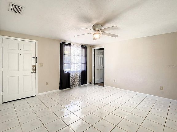 5th image of 2107 Cordova Cir W