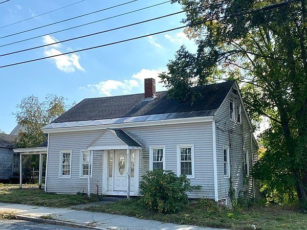 1st image of 39 W Main St
