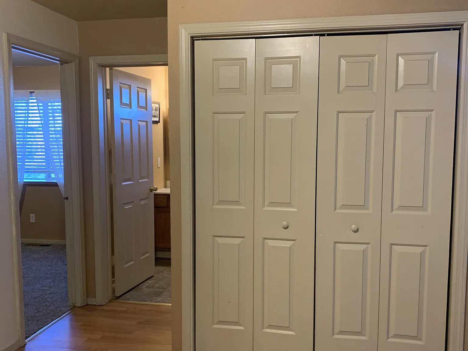 2 bed, 800 sqft, $1,400 — Photo 3
