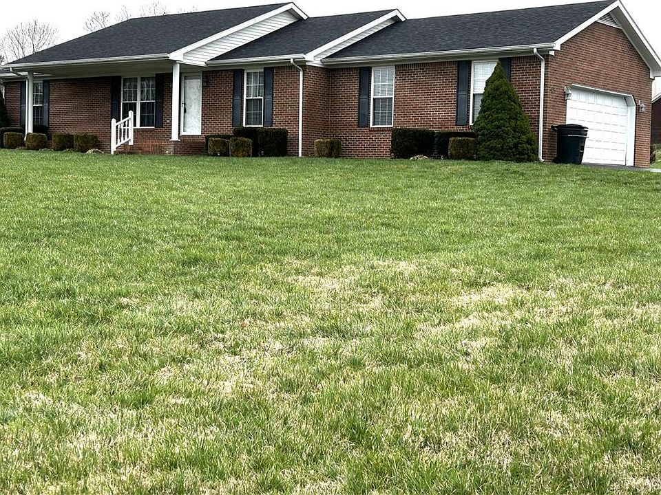 1st image of 67 Redwood Way