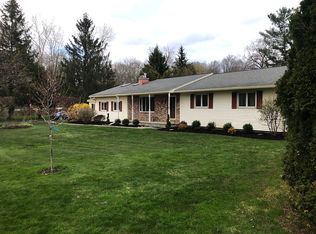 900 S Perry St, Johnstown, NY 12095