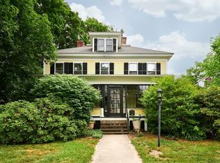 39 Kendrick Pl, Amherst, MA 01002