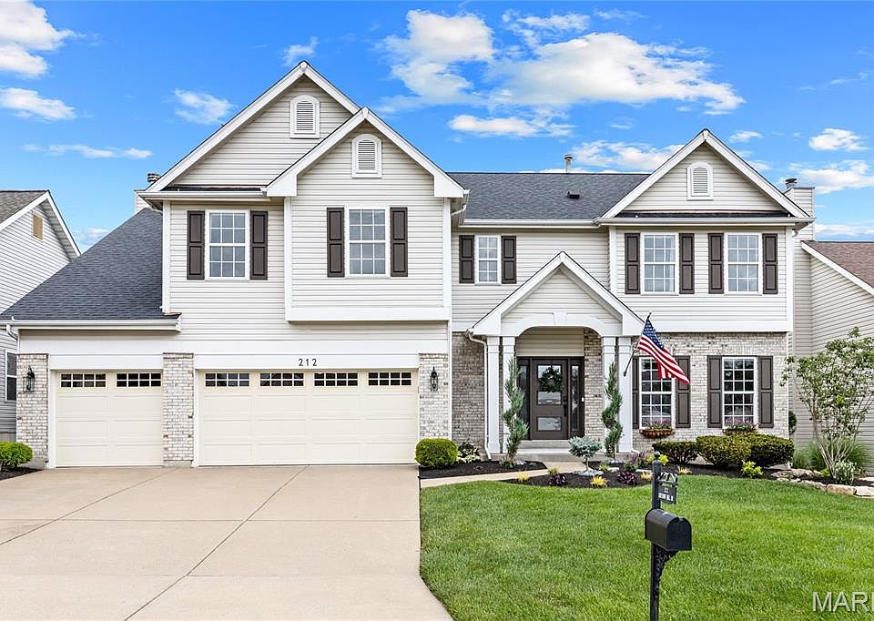 1st image of 212 Chestnut Hill Dr