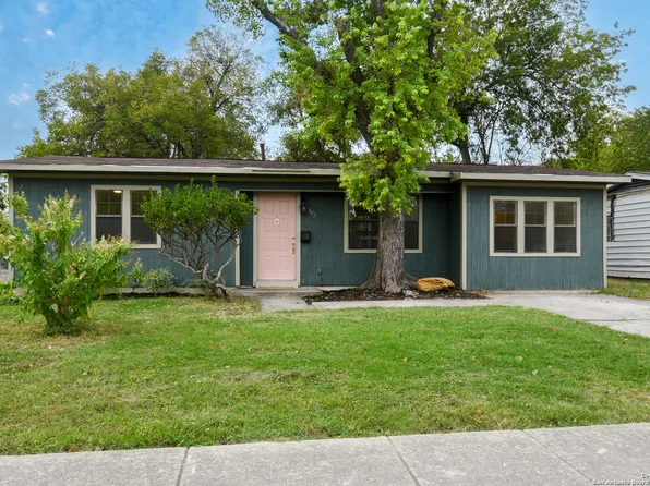 302 STOREYWOOD DR, San Antonio, TX 78213