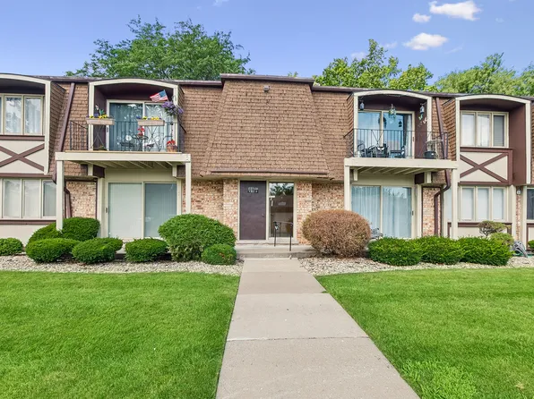 12750 Carriage Ln APT C2, Crestwood, IL 60445