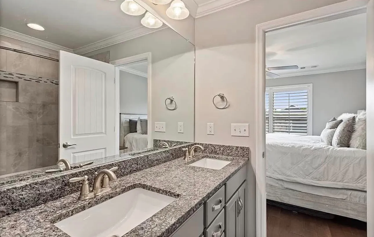 3 bed, 1500 sqft, $3,000 — Photo 3