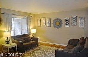 2nd image of 3908 S Schenley Ave
